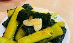 河北铺吃瓜,瓜田里的夏日风情