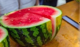 各个学校的吃瓜,揭秘各大院校的吃瓜盛事