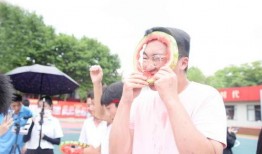 2022大学校吃瓜事件,笑料与争议并存