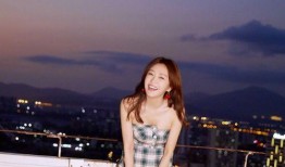 秦岚天台吃瓜,揭秘娱乐圈幕后真相